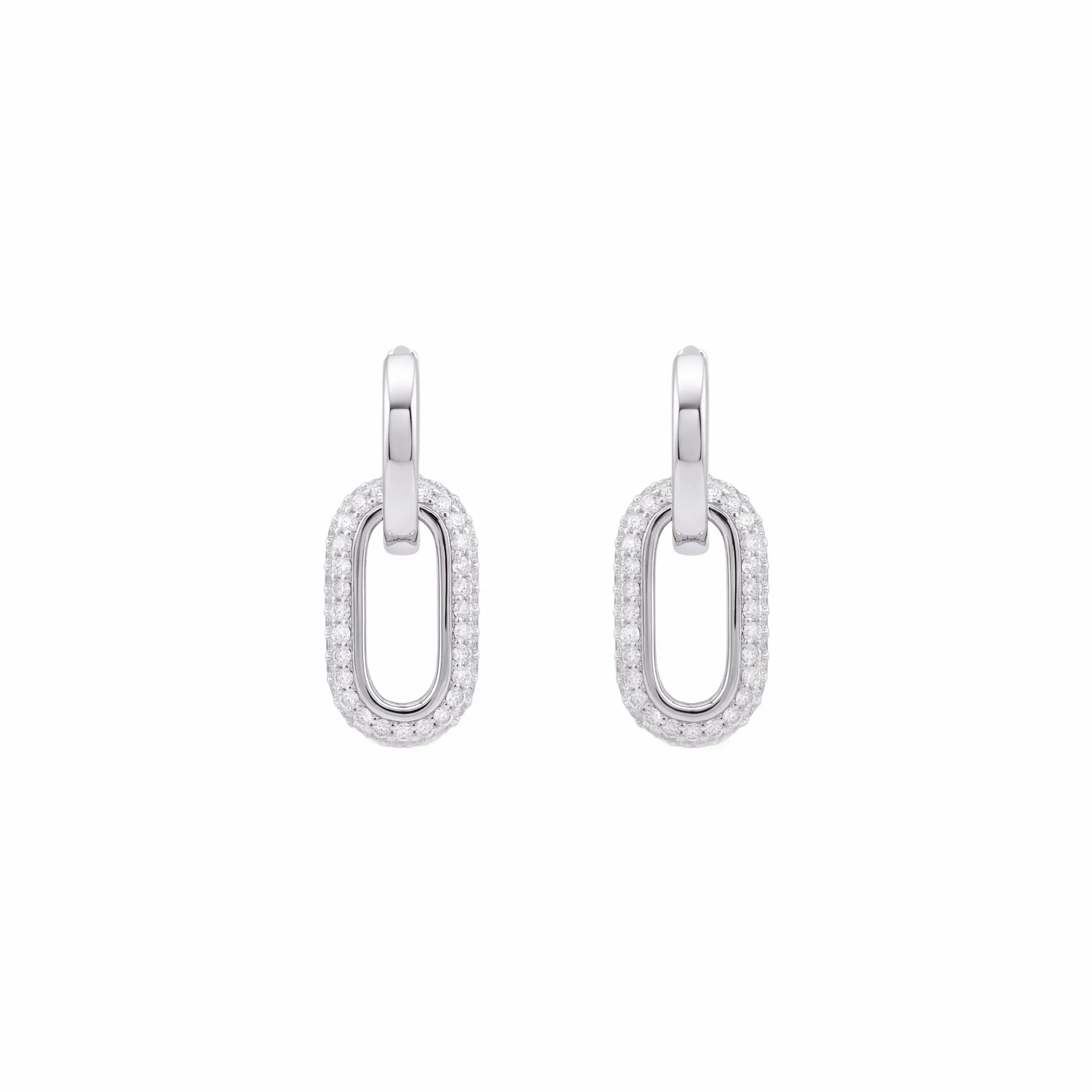 Elara Link Huggie Earring